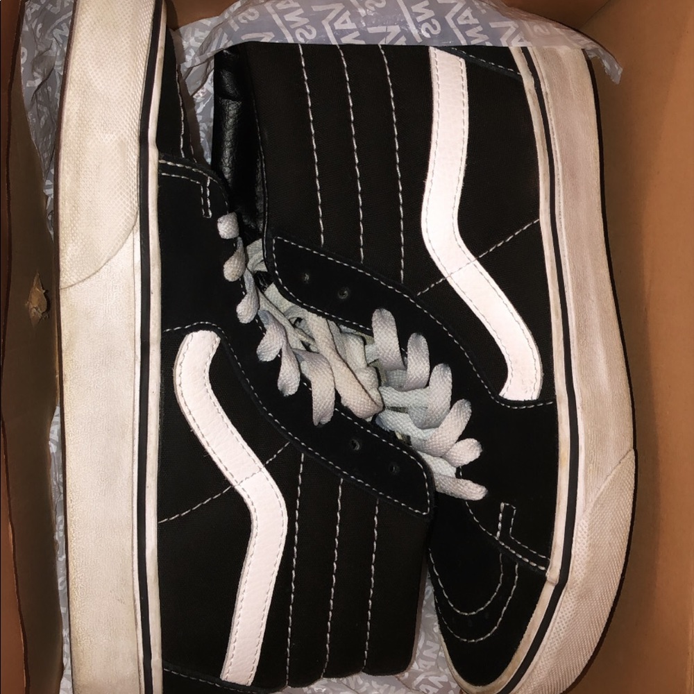 Black and white old skool high top vans